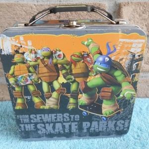 Tin Box Company Viacom Teenage Mutant Ninja Turtles Small Lunch Box